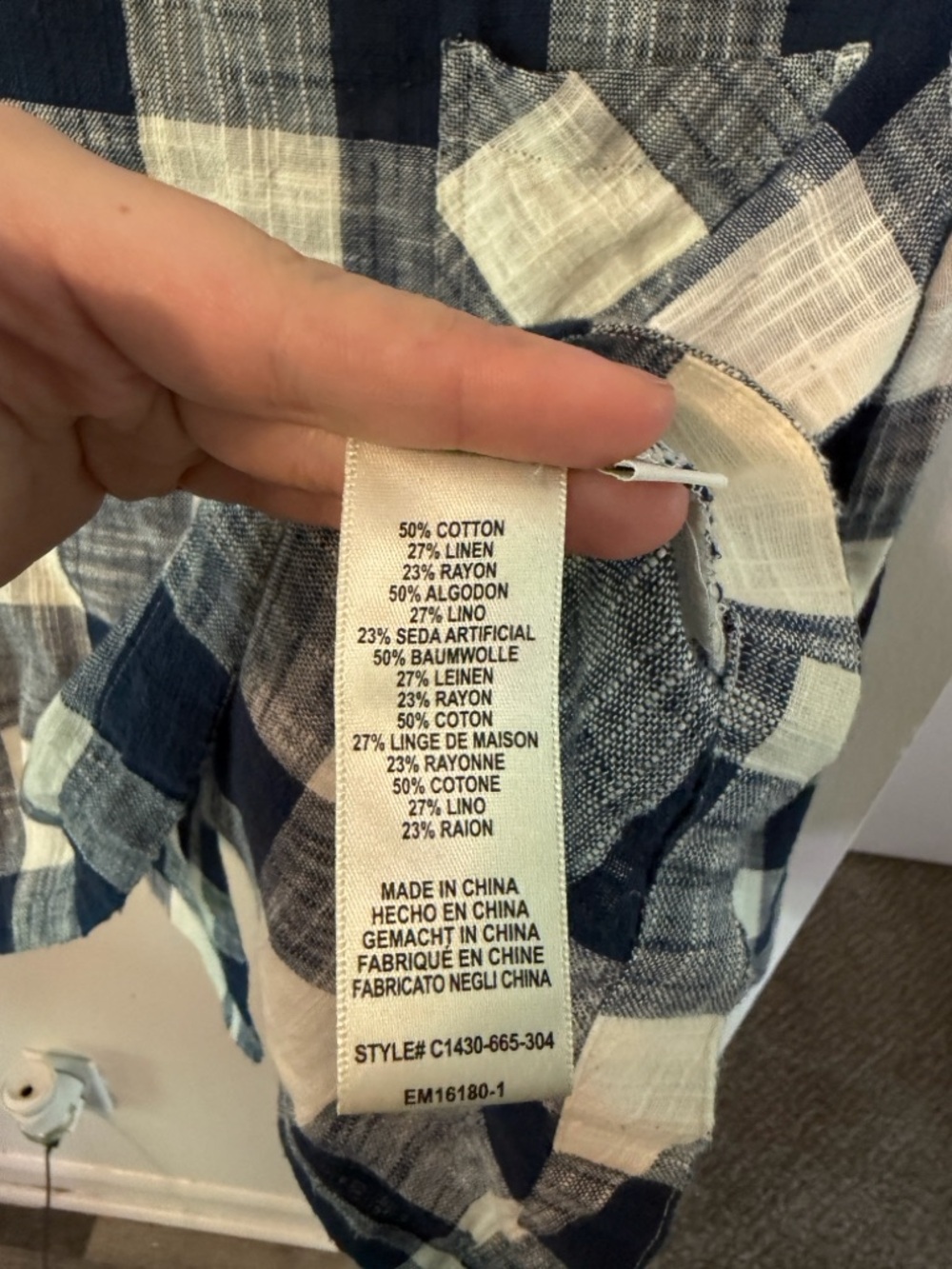 Anthropologie Cloth & Stone Blouse Linen Blend‎ M Navy Blue White Buffalo Plaid - Picture 6 of 10